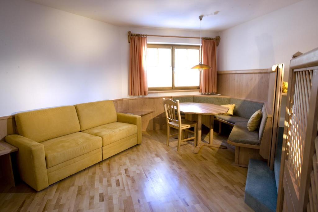 Appartements Birnbaumer Matrei in Osttirol Zimmer foto
