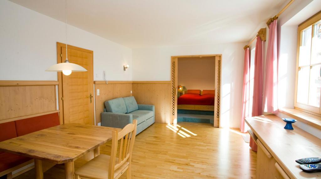 Appartements Birnbaumer Matrei in Osttirol Zimmer foto